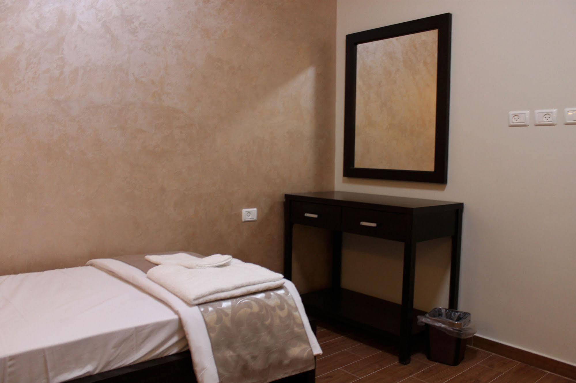 St Andrew'S Guesthouse - Ramallah Zewnętrze zdjęcie